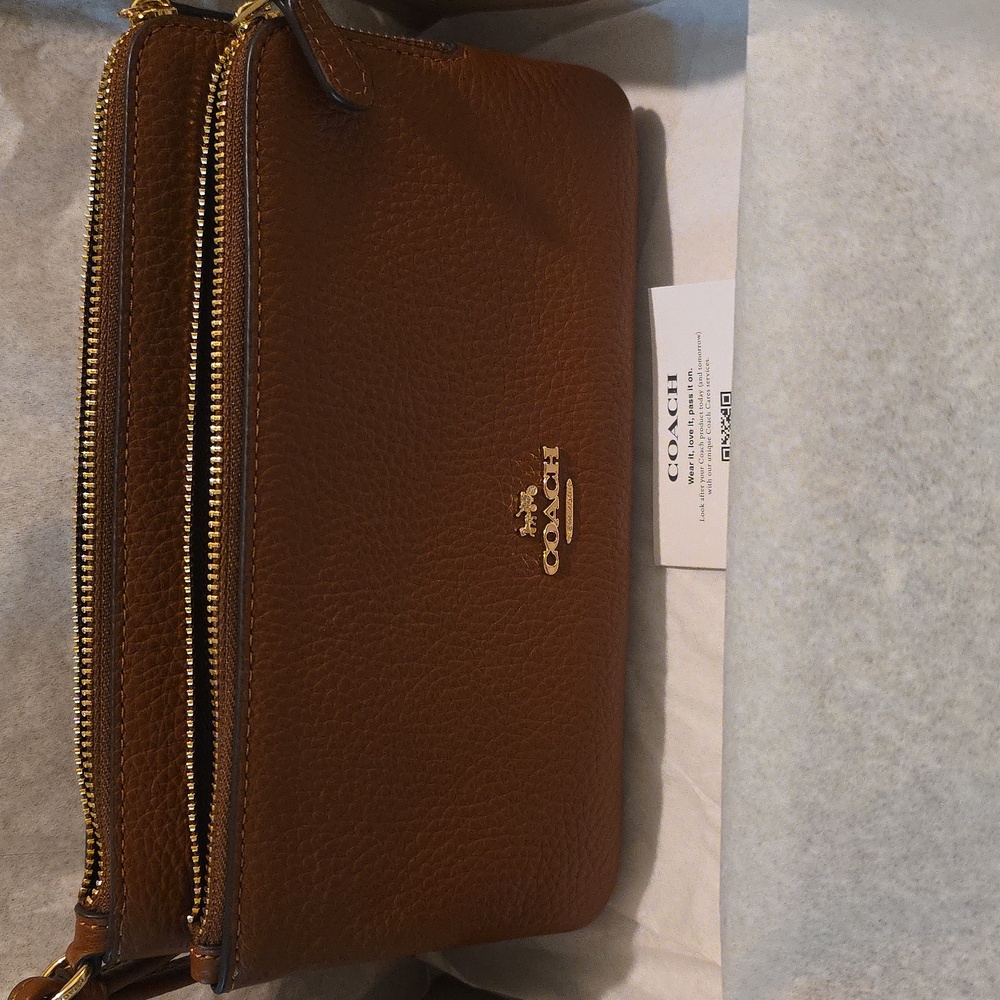 Redwood Coach Wristlet